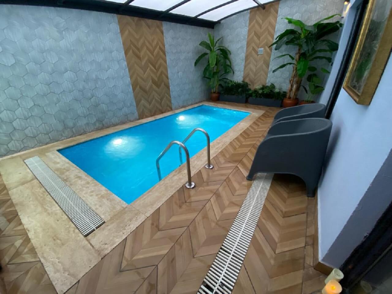 Honeymoon Suite with Private Pool6